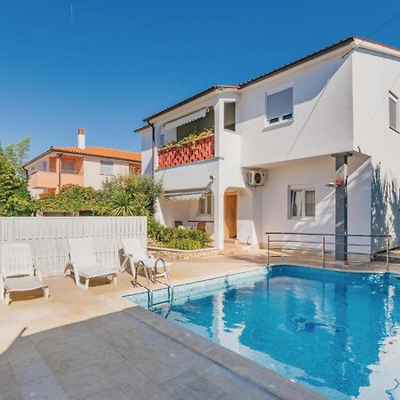 Nice Apartment In Fazana With Wifi Fondole Екстериор снимка